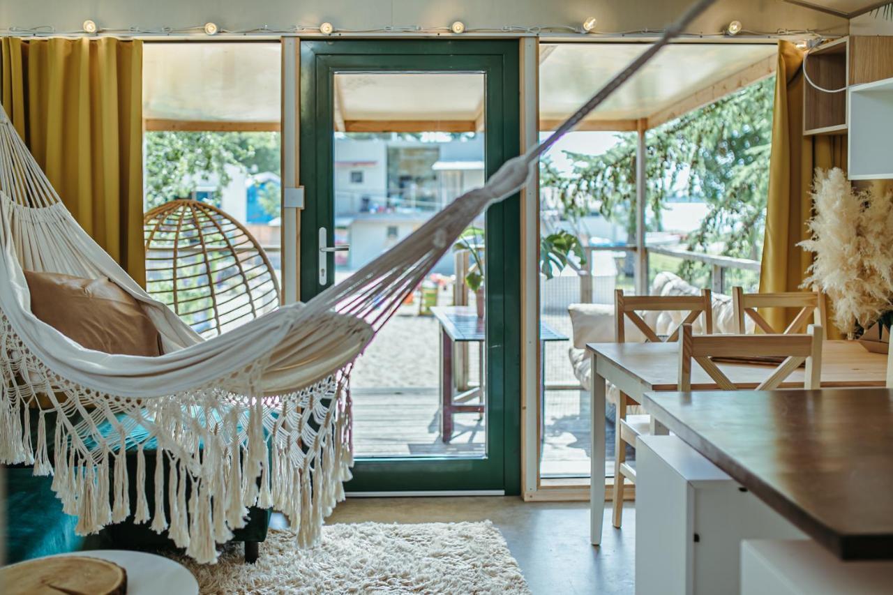 Herbals - Tree&Lake Houses With Bath, Sauna, Bikes, Motorboat Mielno  Room photo